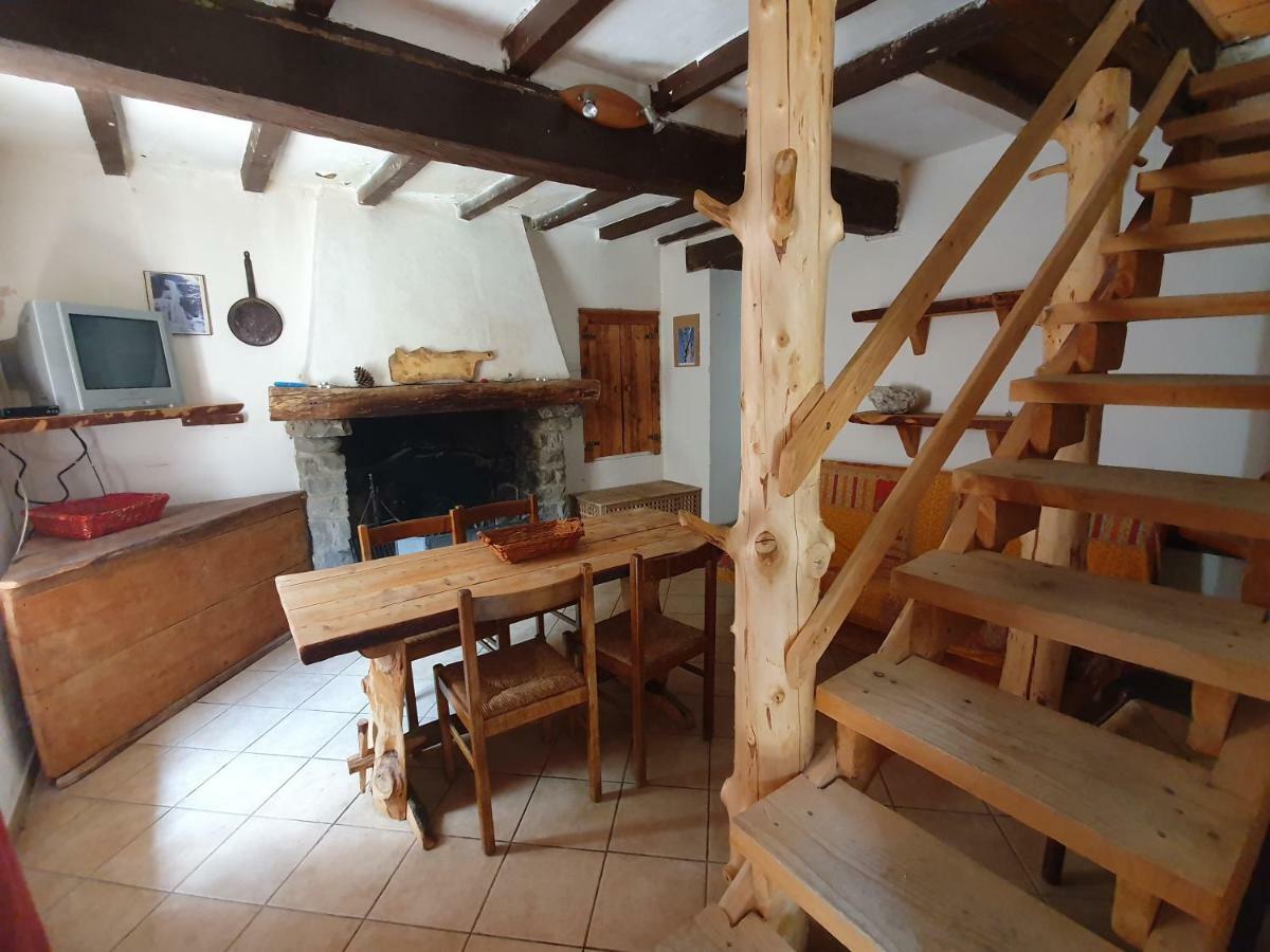 Villa Casa in sasso - Pietra di Bismantova Castelnovo ne' Monti Esterno foto